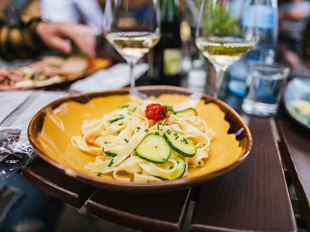 Essen und Trinken - Kuhstall Kleinwalsertal Baad